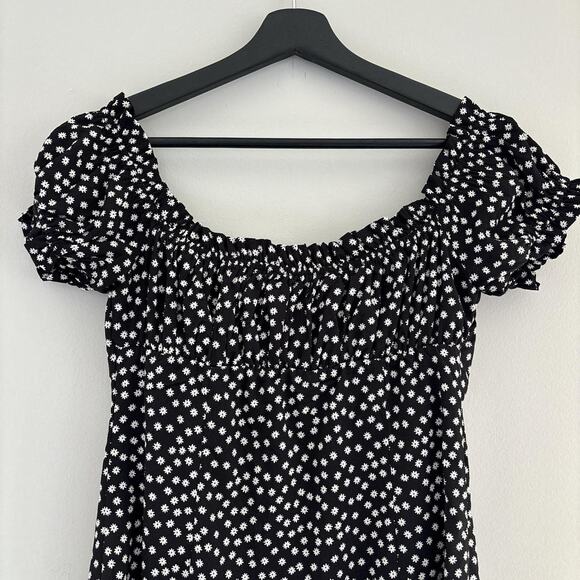 Princess Polly White and Black Floral Mini Dress Ruffle Tie Front Elastic Size 6 - Picture 4 of 5